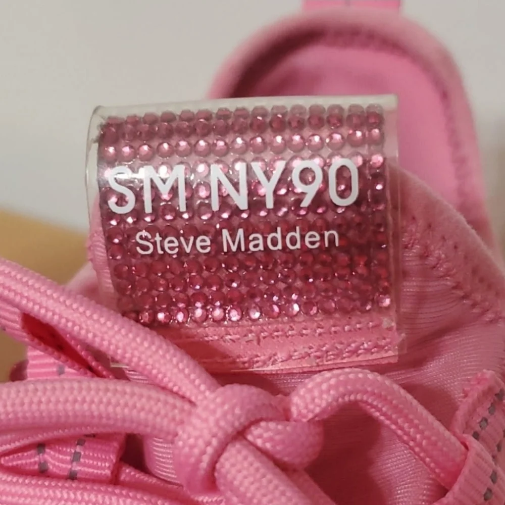 Steve Madden Maxima SM NY90 Pink Stone Sneakers Size 8 - Picture 3 of 13
